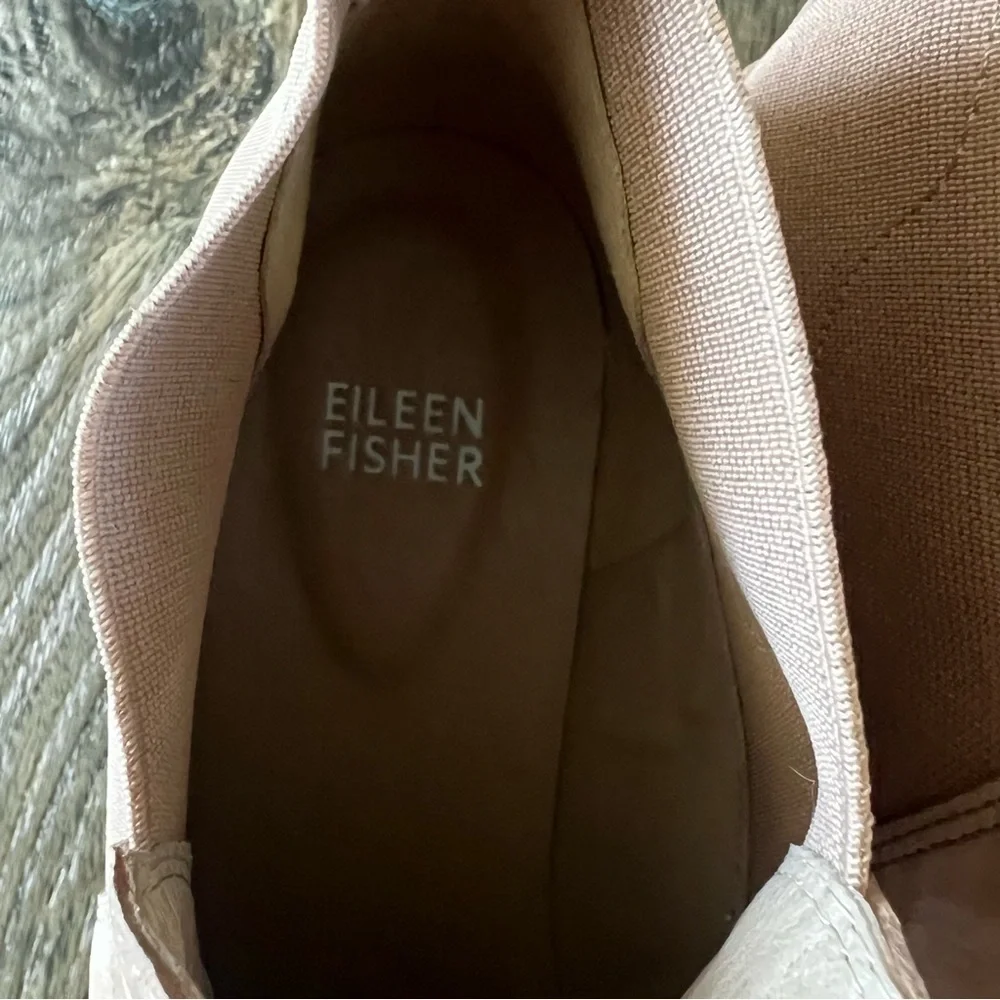 NWOB Eileen Fisher Ladd Wedge Bootie Platform   Bubuck Brown Beige Size 8.5